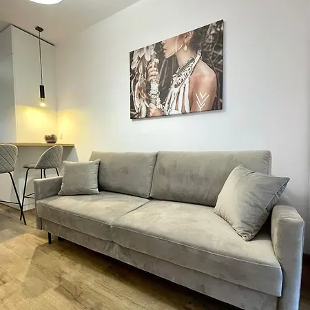 Budki Szczesliwickie 25 By Homeprime * Warszawa